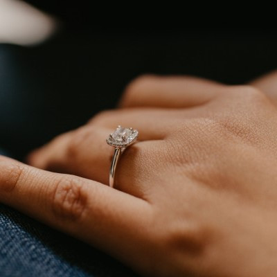 Valquère engagement ring