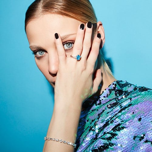 Valquere mavi renkli yüzük