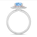 1.50 karaat solitaire dubbele (roze-wit) halo ring met een blauwe cushion diamant in witgoud en zijdiamanten