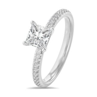1.00 karaat solitaire ring met een princess diamant in wit goud met zijdiamanten