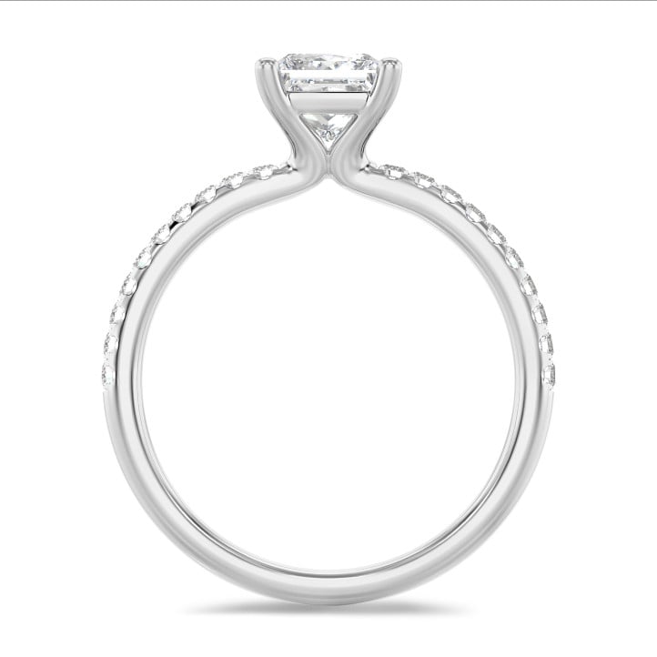 1.50 karaat solitaire ring met een lab grown princess diamant in wit goud met lab grown zijdiamanten