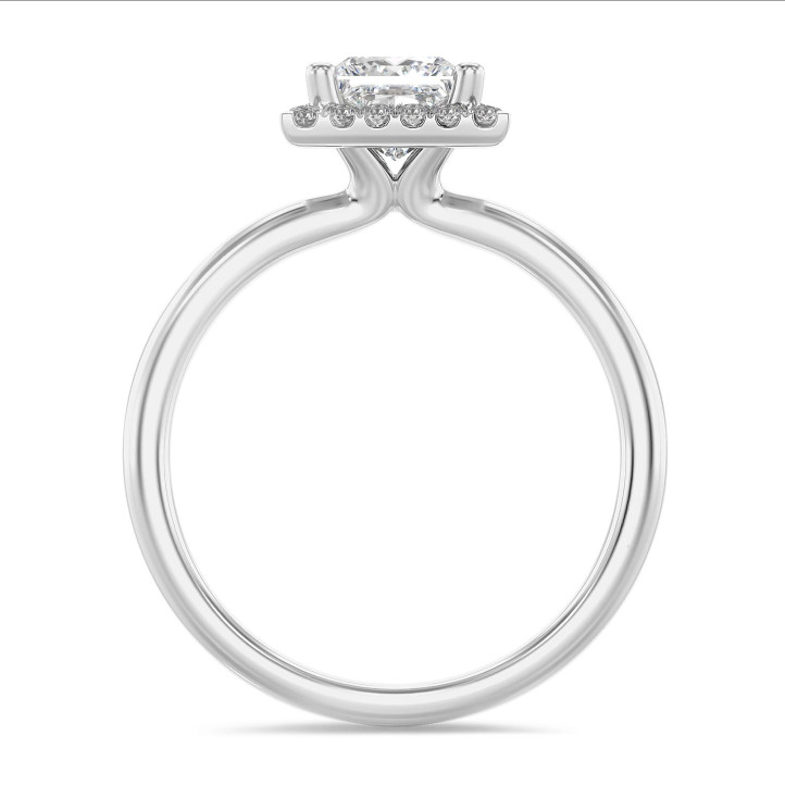 1.00 karaat halo solitaire ring met een princess diamant in wit goud met ronde diamanten