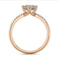 2.00 karaat diamanten solitaire ring in rood goud met zijdiamanten