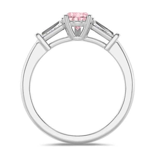 Ringen - 1.00 karaat trilogie ring in platina met roze peervormige lab grown diamant en conische lab grown baguettes