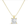 5.00 karaat solitaire hanger in geel goud met lab grown princess diamant