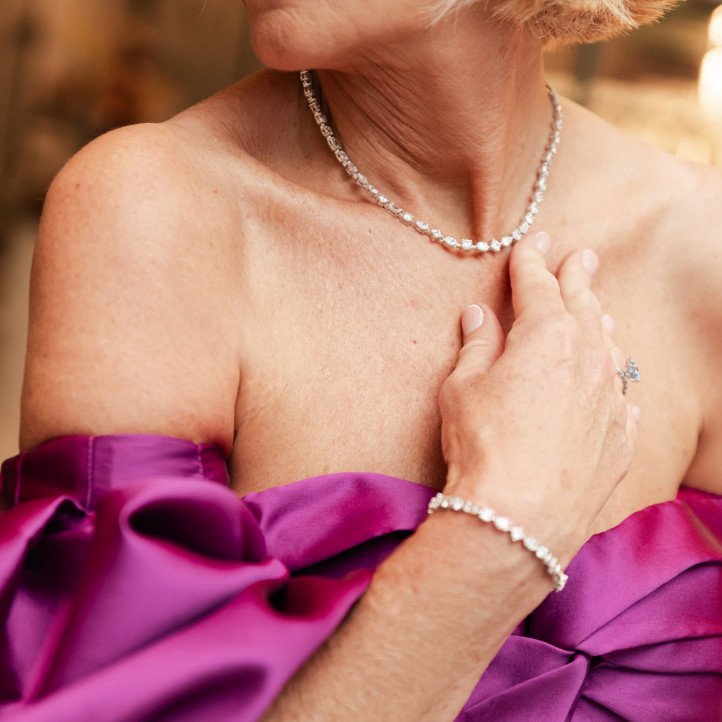 24.70 karaat lab grown diamanten halsketting in wit goud met afneembare hanger