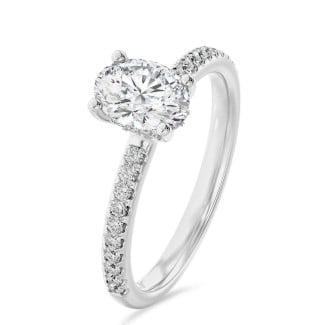 2.00 karaat solitaire ring met een ovale diamant en hidden halo in wit goud