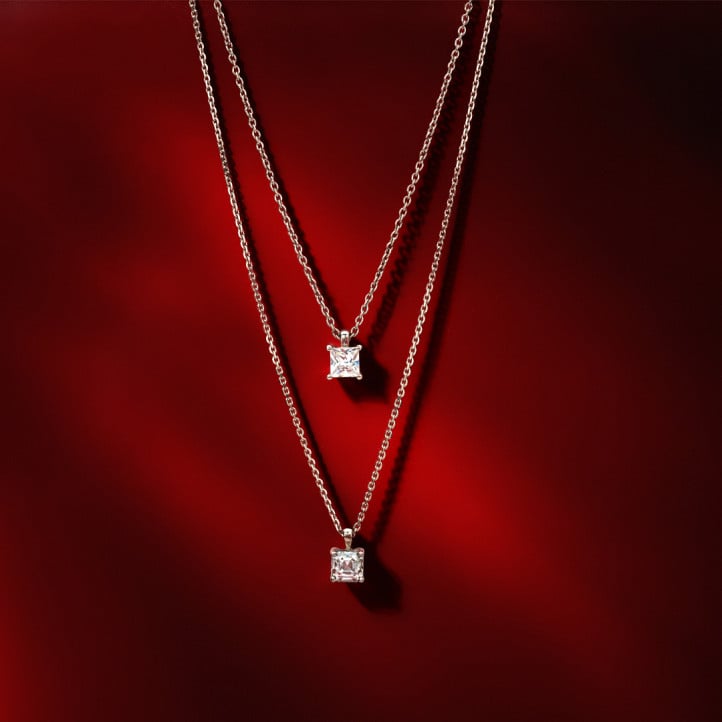 5.00 karaat solitaire hanger in wit goud met lab grown asscher cut diamant