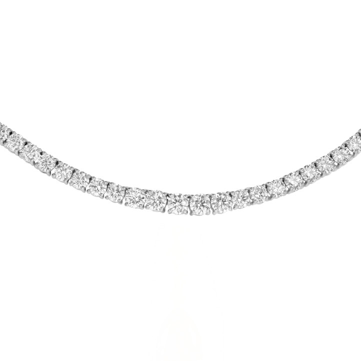 22.25 karaat lab grown diamanten dégradé halsketting in wit goud