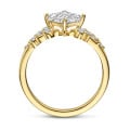 1.00 karaat solitaire clusterring in geel goud met een princess slijpvorm diamant