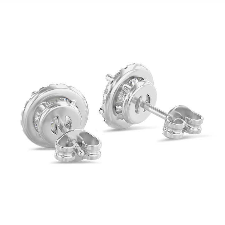 2.00 karat beyaz altın pırlanta halo küpe